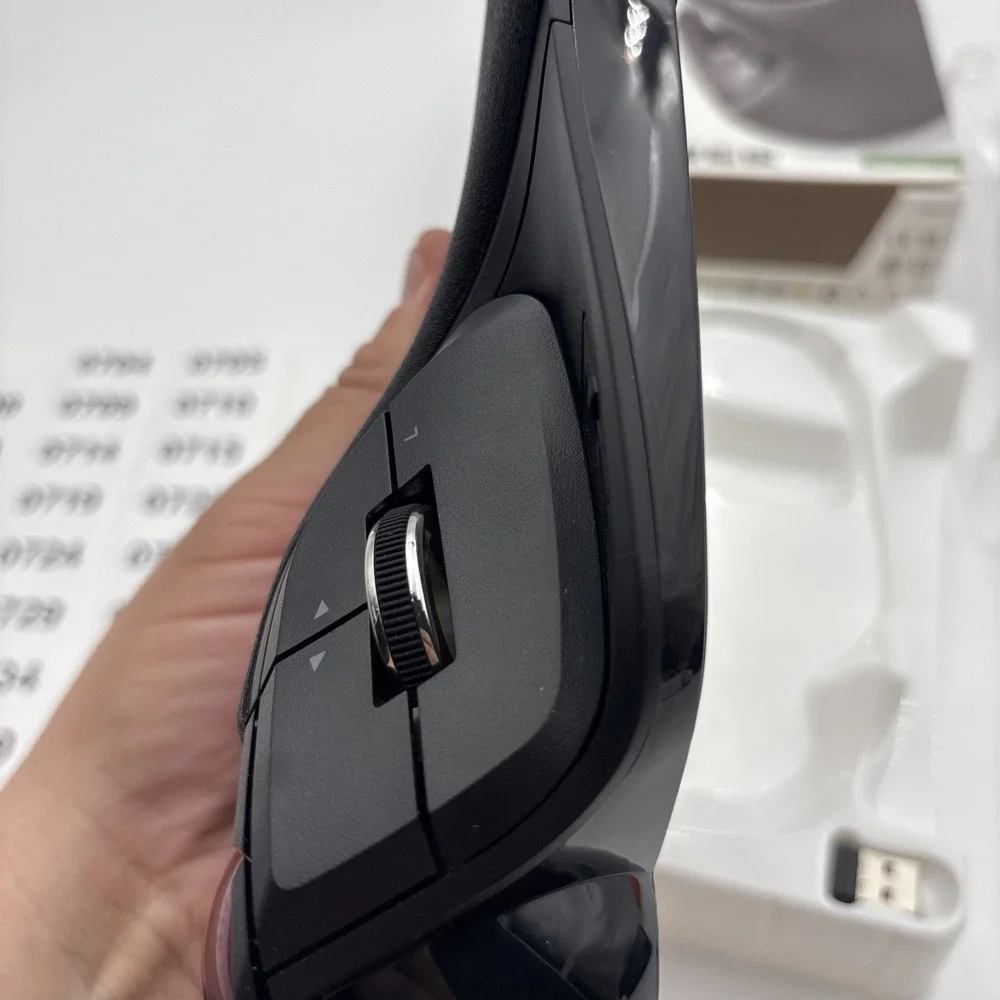 ELECOM Huge Trackball 2.4GHz Wireless USB Mouse M-HT1DRBK